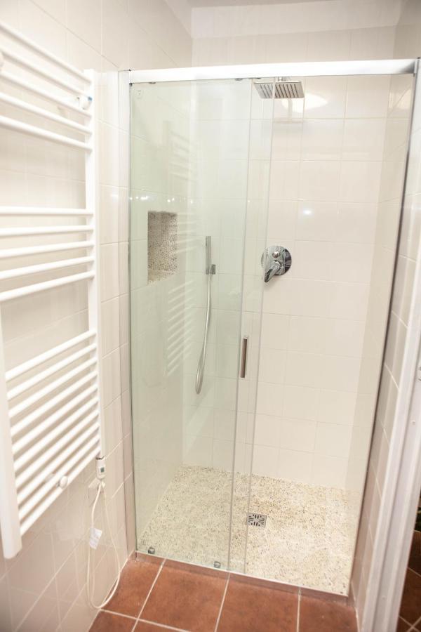 Domina Trastevere Apartment - Roma Ngoại thất bức ảnh